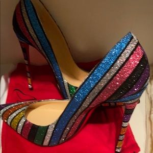 Meet your Posher, Adriana